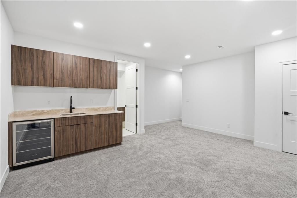 2714 NW 84th Terrace — photo 32