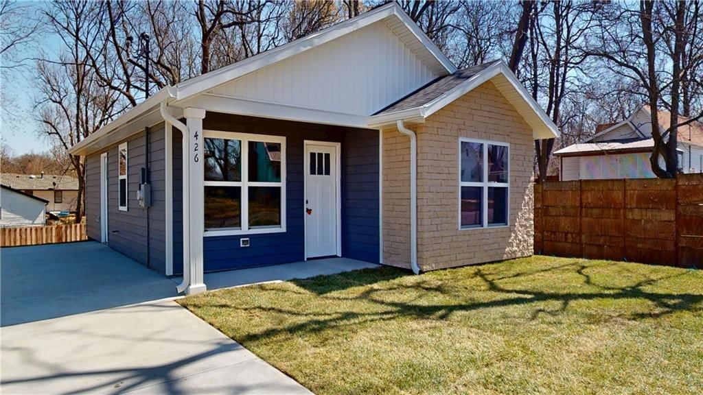 426 N Elizabeth Street, Nevada, MO