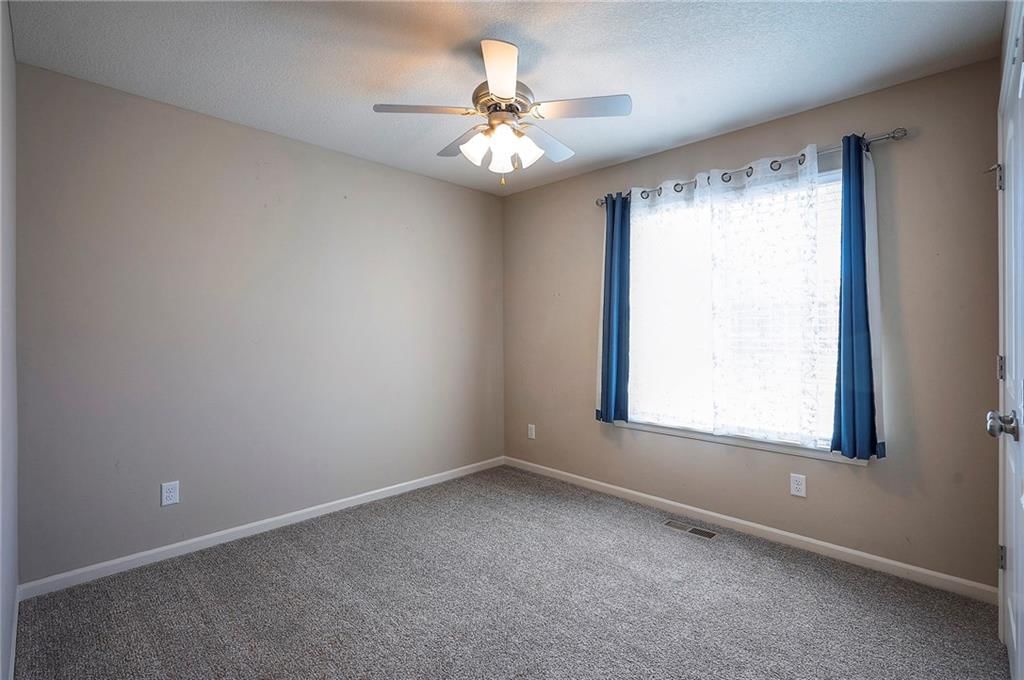 1817 Prairie Grass Drive — photo 36