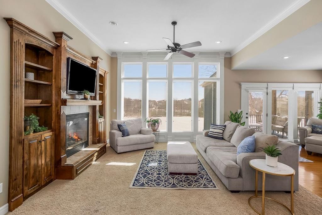 1205 Richards Circle — photo 4