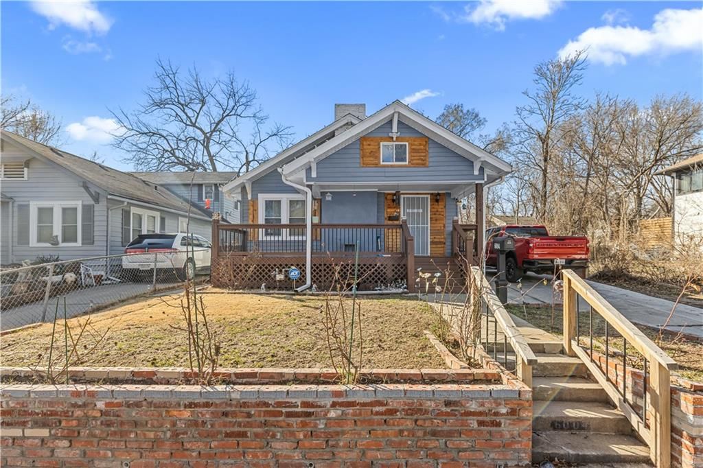 6004 Park Avenue, Kansas City, MO