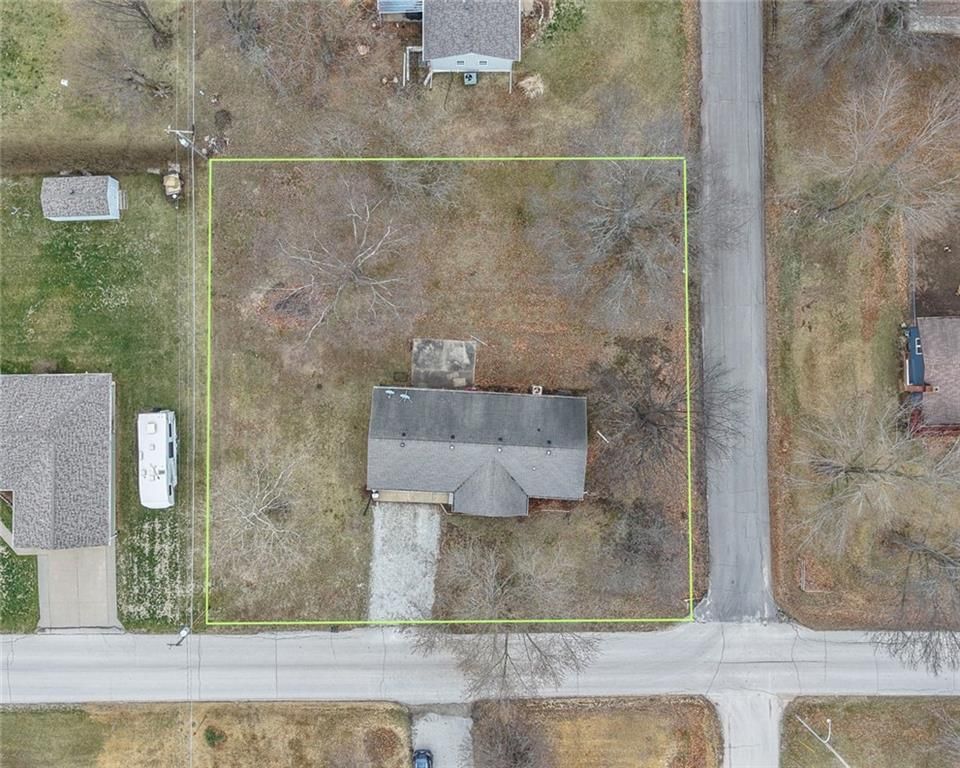 3723 Lake Trenton Drive — photo 21