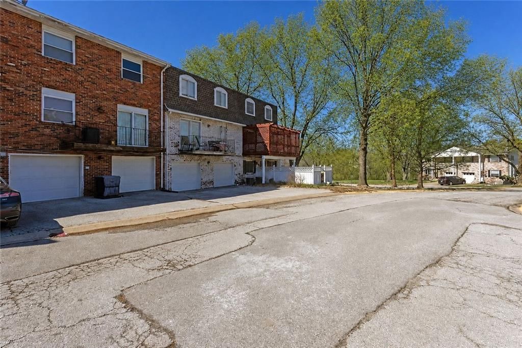7137 NW Winter Avenue — photo 44
