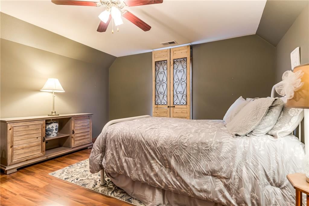 1205 E 203rd Street — photo 30