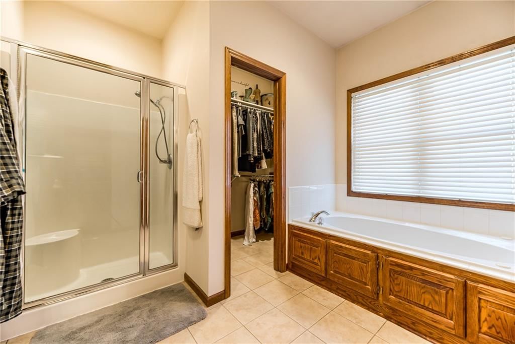 1205 E 203rd Street — photo 47