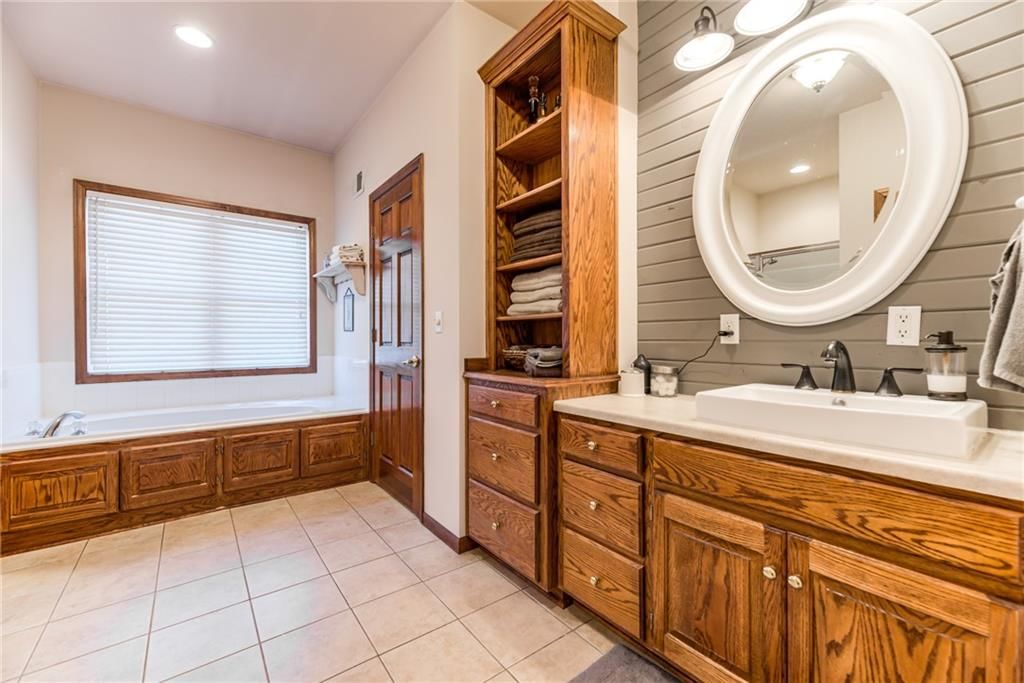 1205 E 203rd Street — photo 48