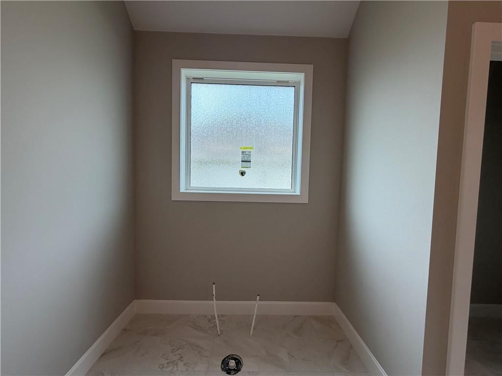 10510 N Liberty Street — photo 27