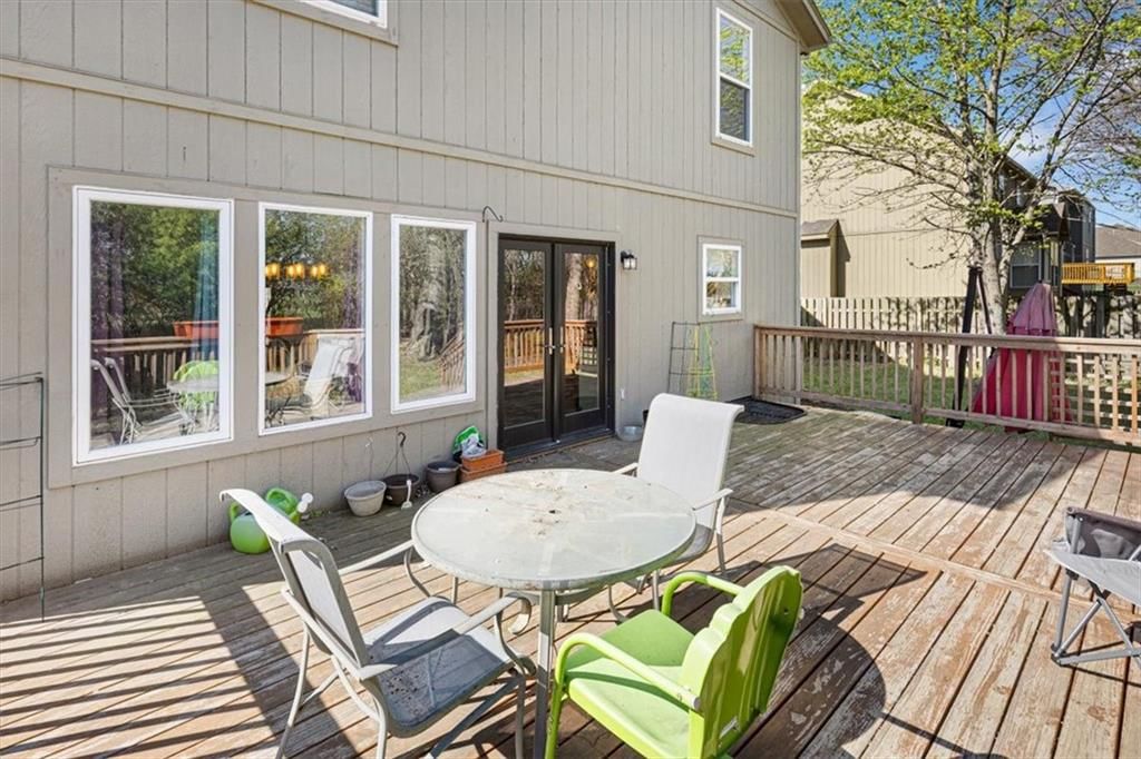 2208 SW MORRIS Drive — photo 38