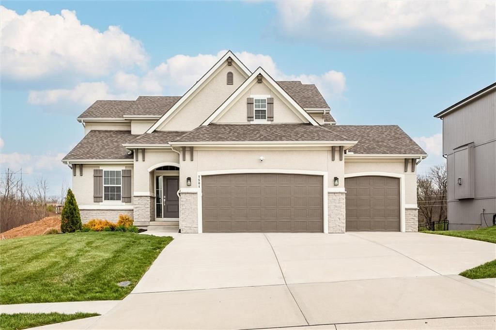 7504 NE 103rd Terrace, Kansas City, MO