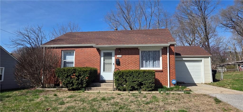 1606 W Sheley Road, Independence, MO