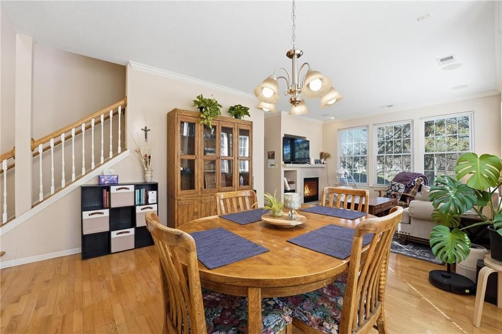 Photo 6 of 47 - 21050 W 118th Terrace