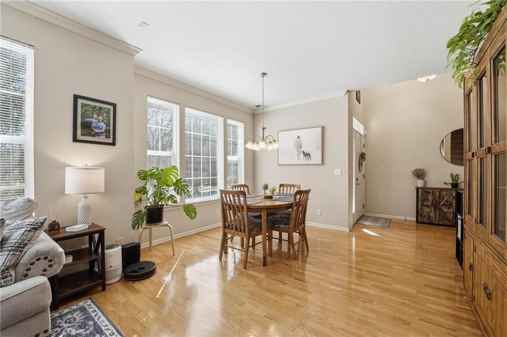 Photo 9 of 47 - 21050 W 118th Terrace