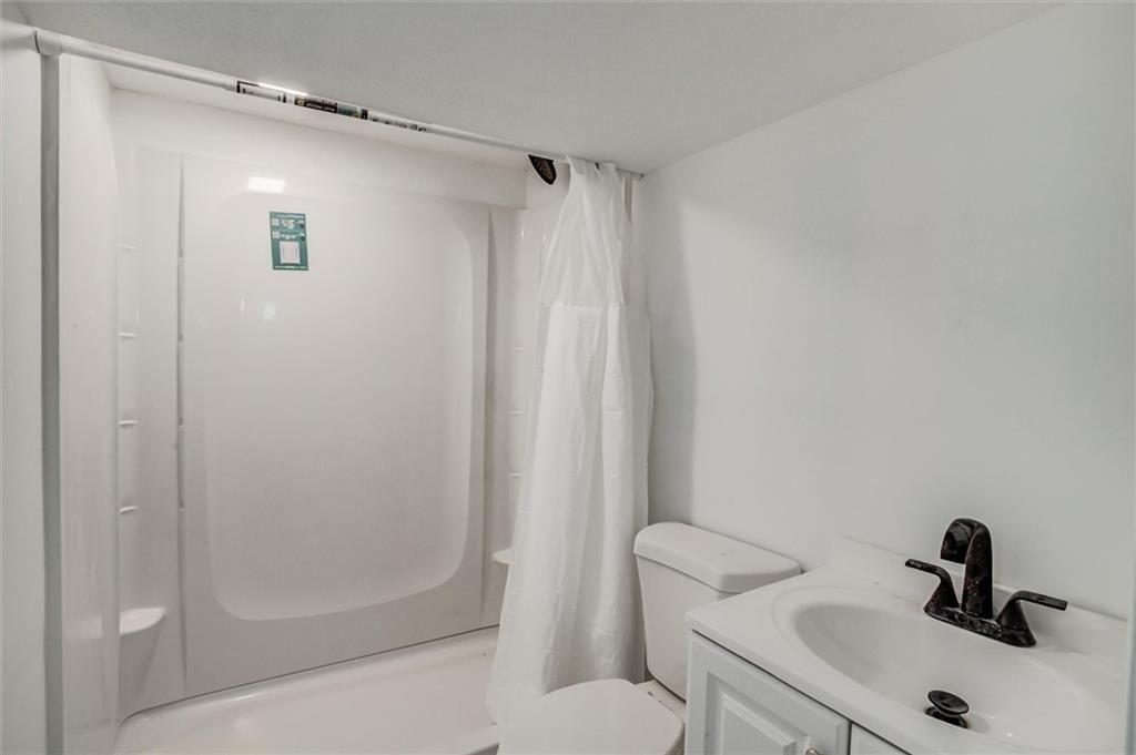 10106 NW Mirror Lake Drive — photo 30