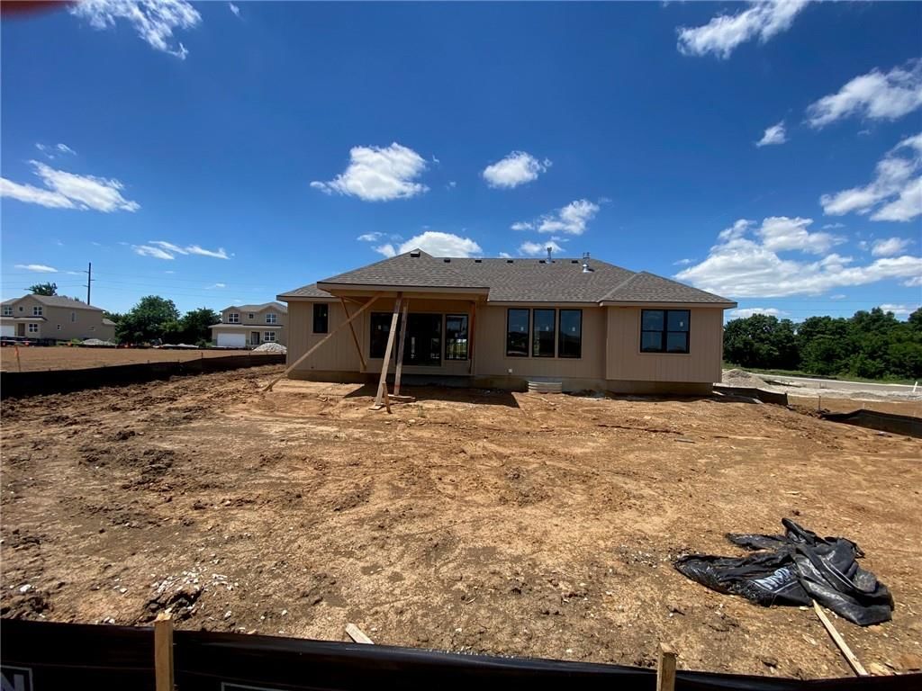 19317 Skyview Lane — photo 7