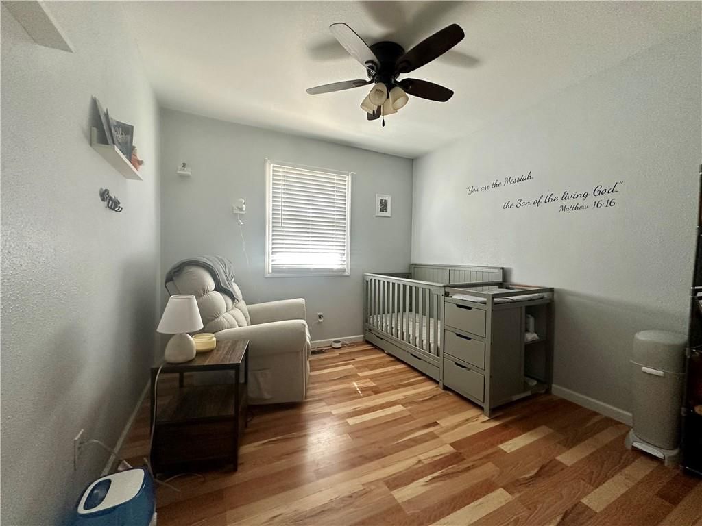 922 E 4th Street — photo 14