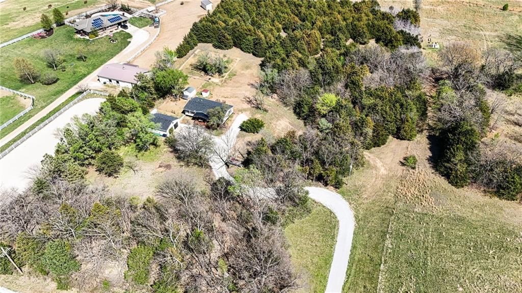470 E 2200 Road — photo 32