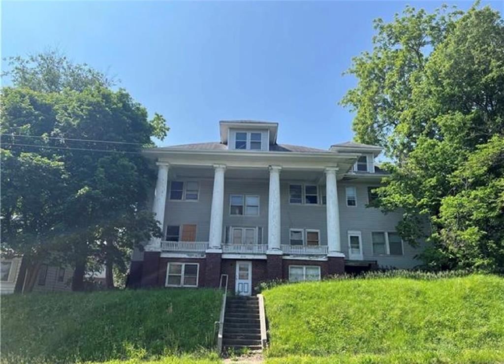 2618 Jules Street — photo 1