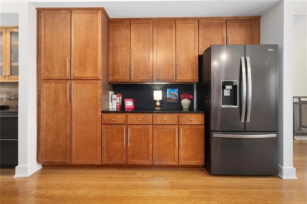 1603 Summit Street — photo 14