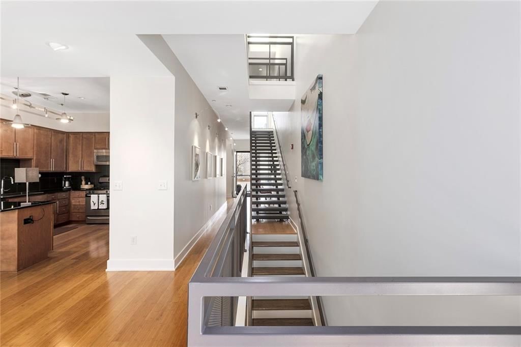 1603 Summit Street — photo 22