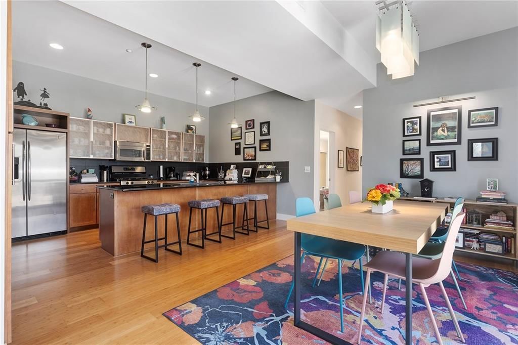 1603 Summit Street — photo 54