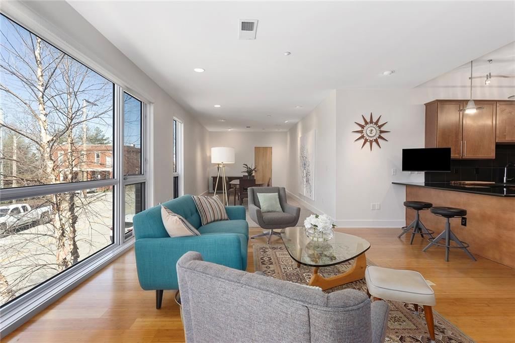 1603 Summit Street — photo 7
