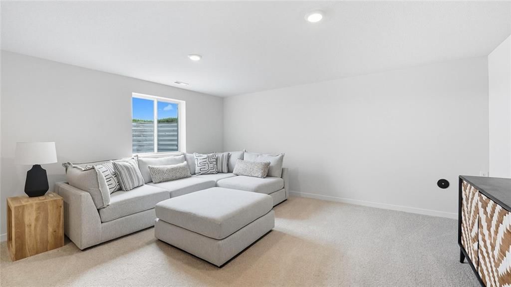 17827 Houston Street — photo 36
