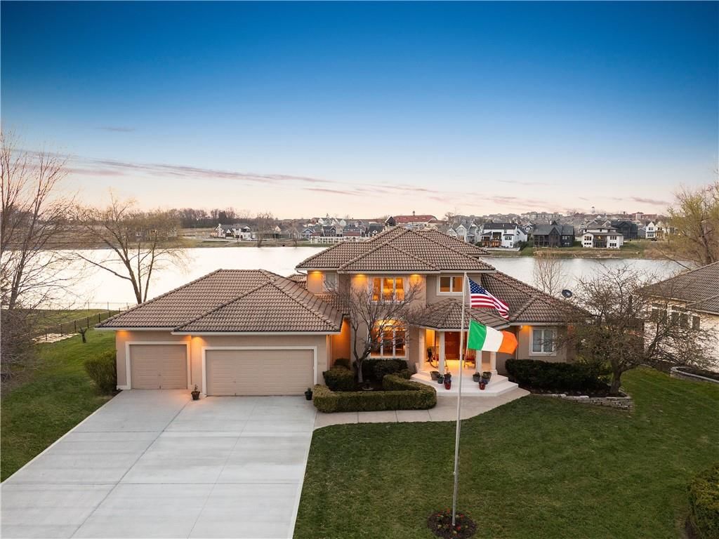 3116 Pergola View, Lee's Summit, MO