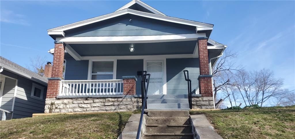 6004 E 9th Street, Kansas City, MO