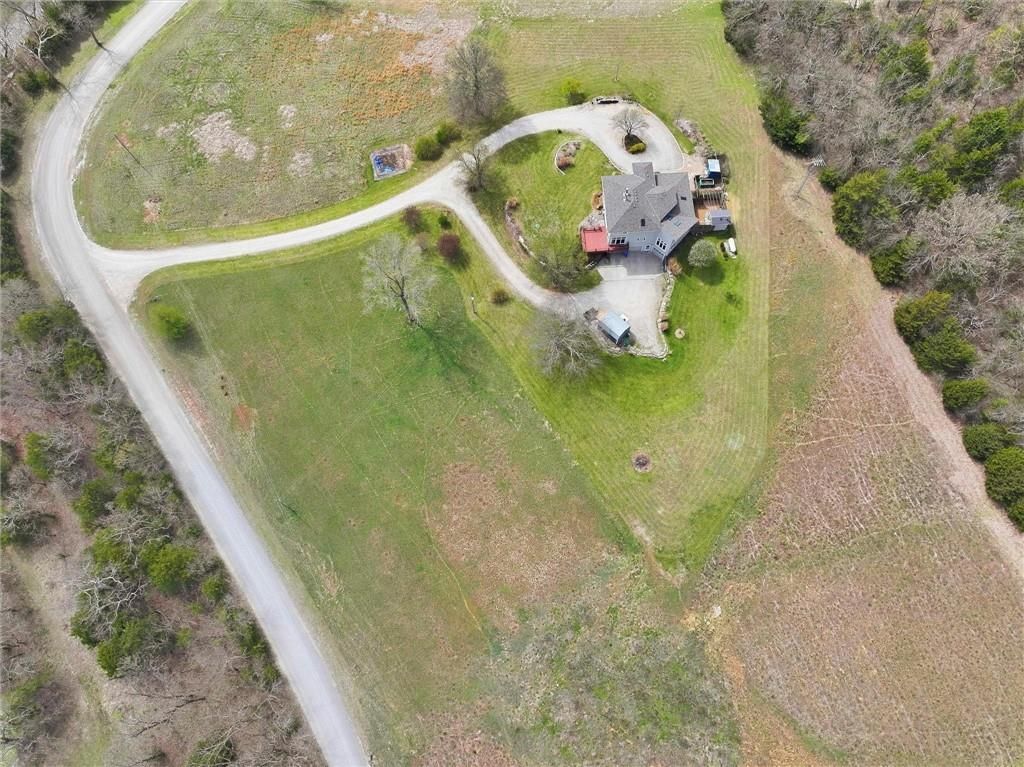 1935 E 850th Road — photo 54
