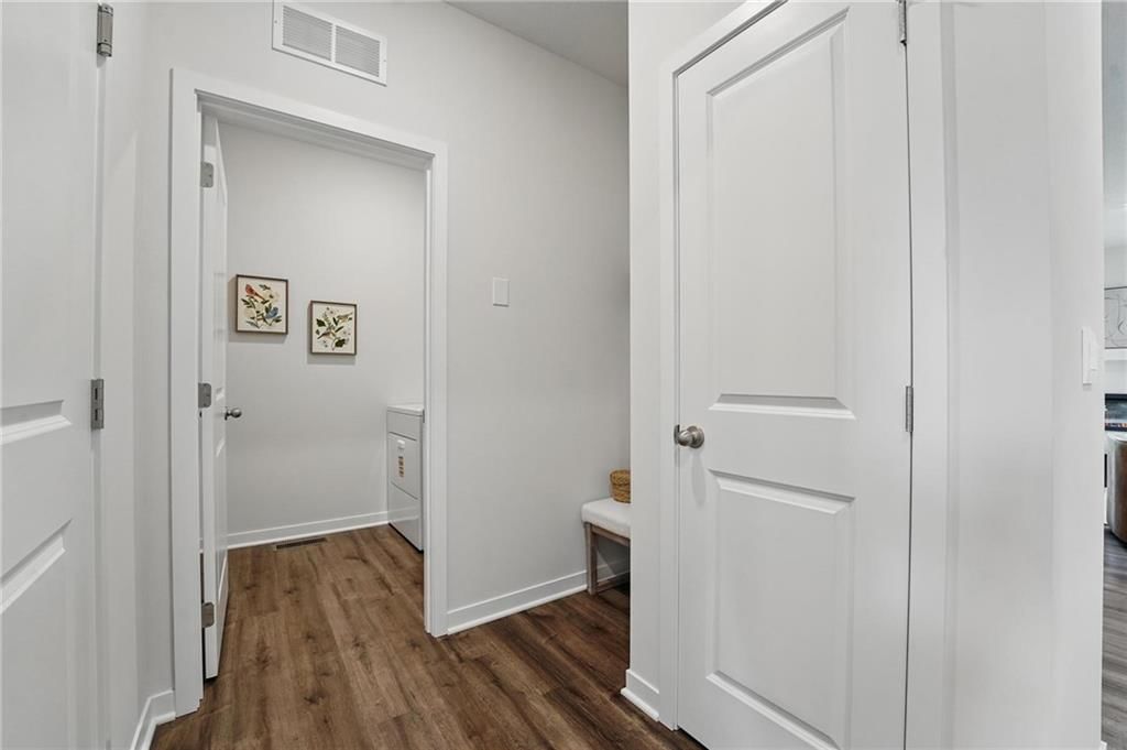 21045 W 217th Street — photo 9