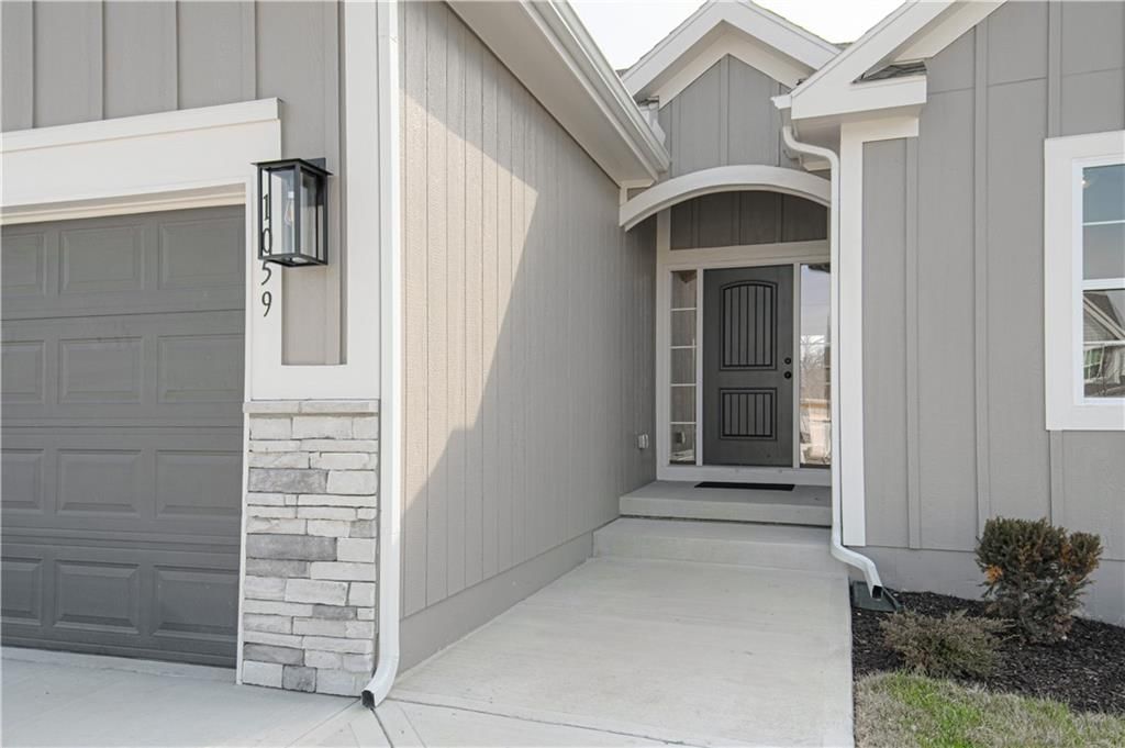 1059 Fir Lane — photo 3