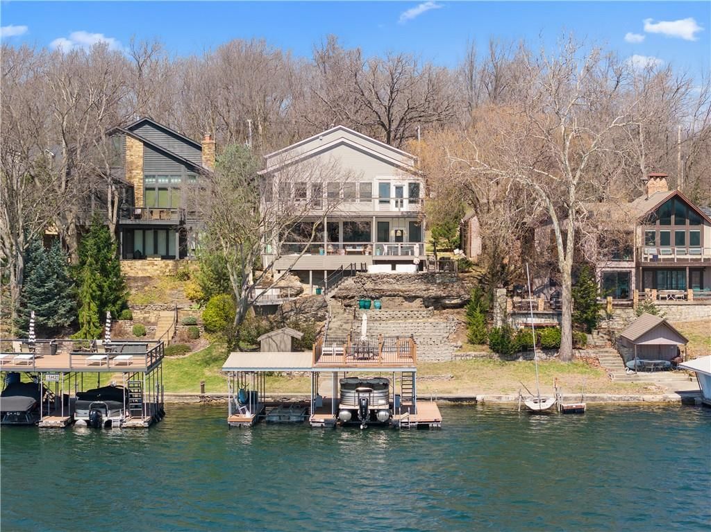 20 H Street, Lake Lotawana, MO