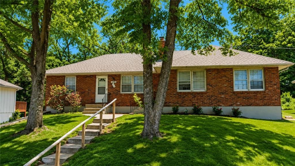 5406 Ditzler Avenue, Raytown, MO