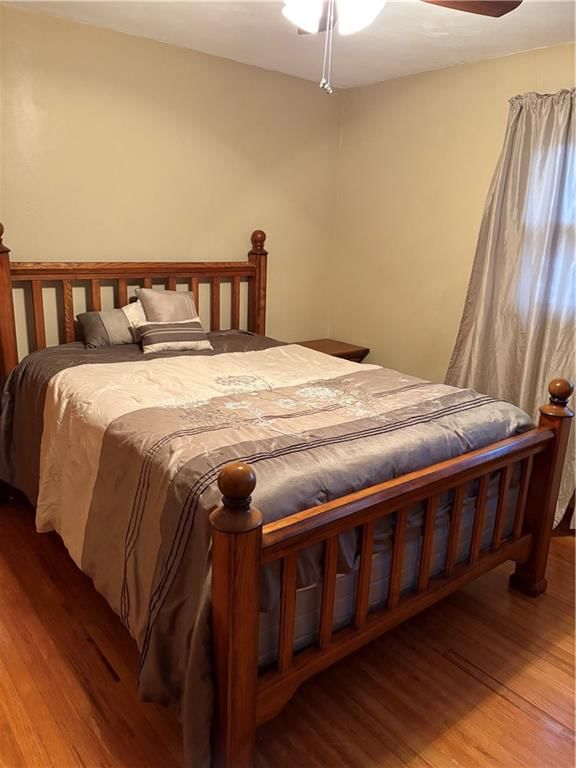 719 S Larson Avenue — photo 16