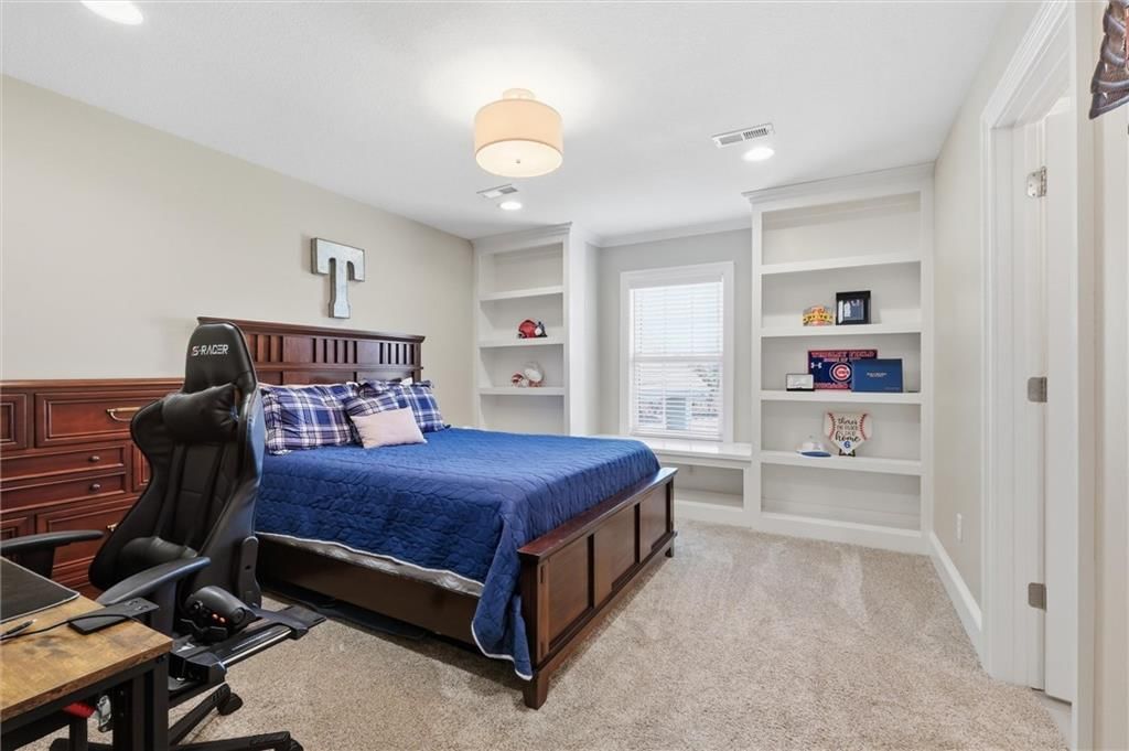 Photo 34 of 52 - 3450 W 196th Street, Stilwell, KS 66085