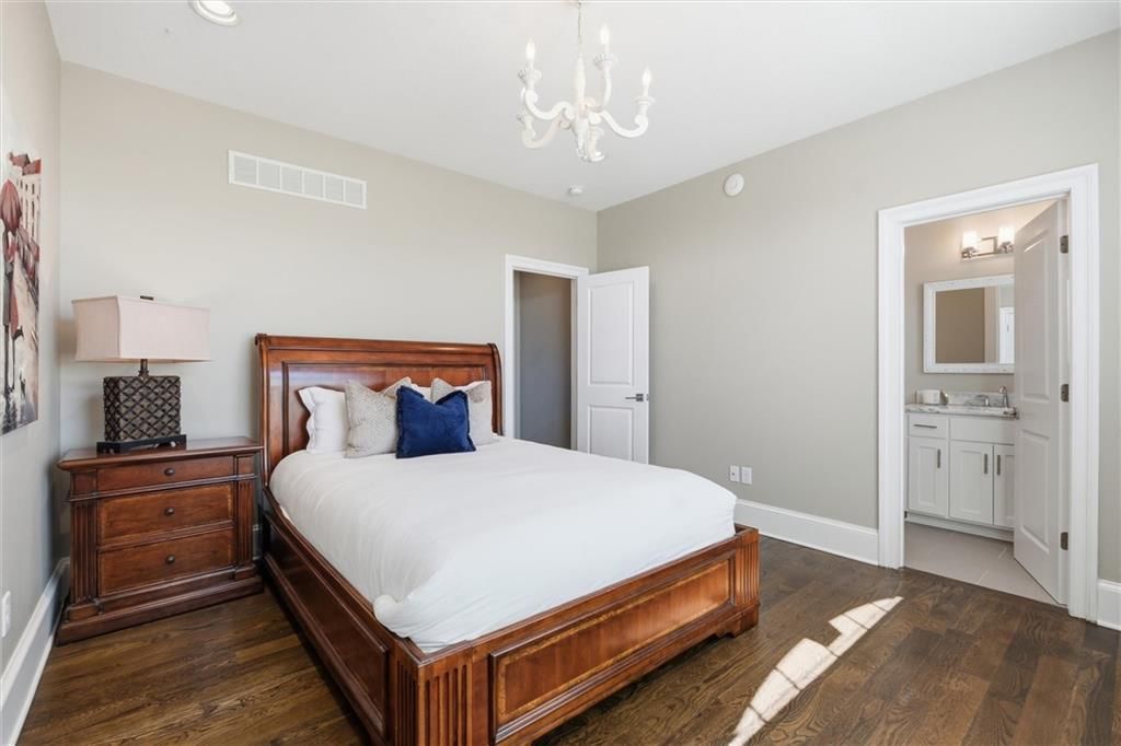 Photo 36 of 52 - 3450 W 196th Street, Stilwell, KS 66085