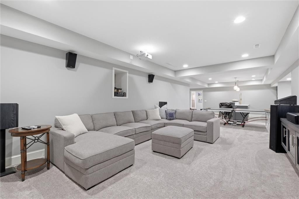 Photo 39 of 52 - 3450 W 196th Street, Stilwell, KS 66085