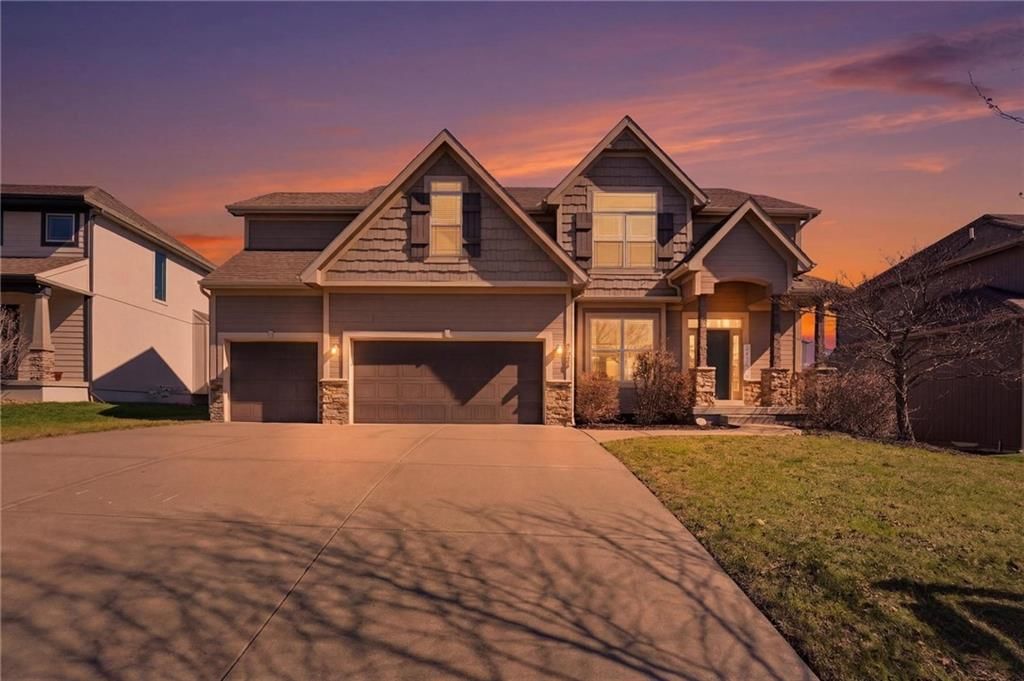 8050 NE 100th Terrace, Kansas City, MO
