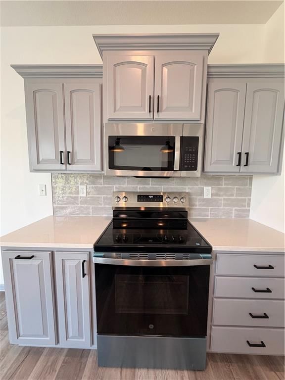 1300 NE Sequoia Court — photo 6