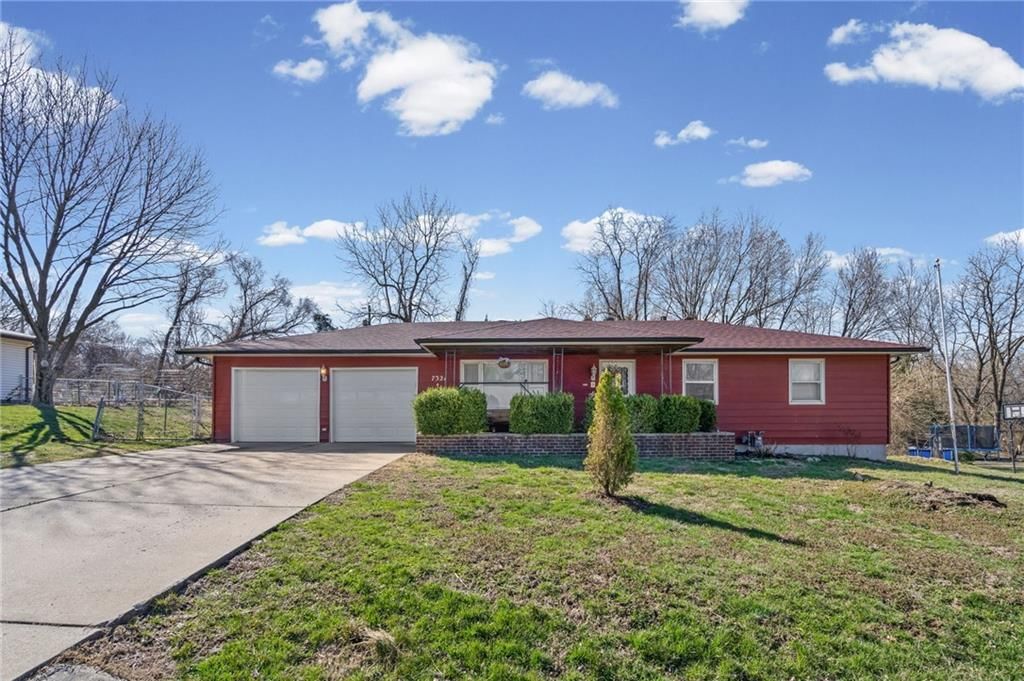 7321 Sloan Avenue, Kansas City, KS