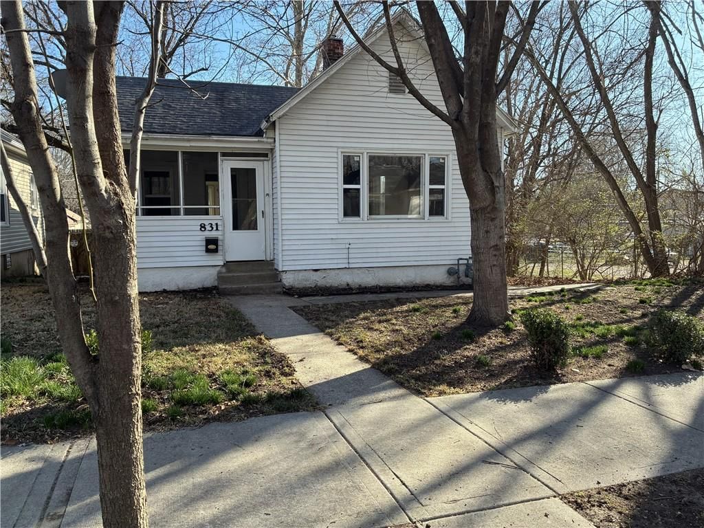 831 Ottawa Street, Leavenworth, KS