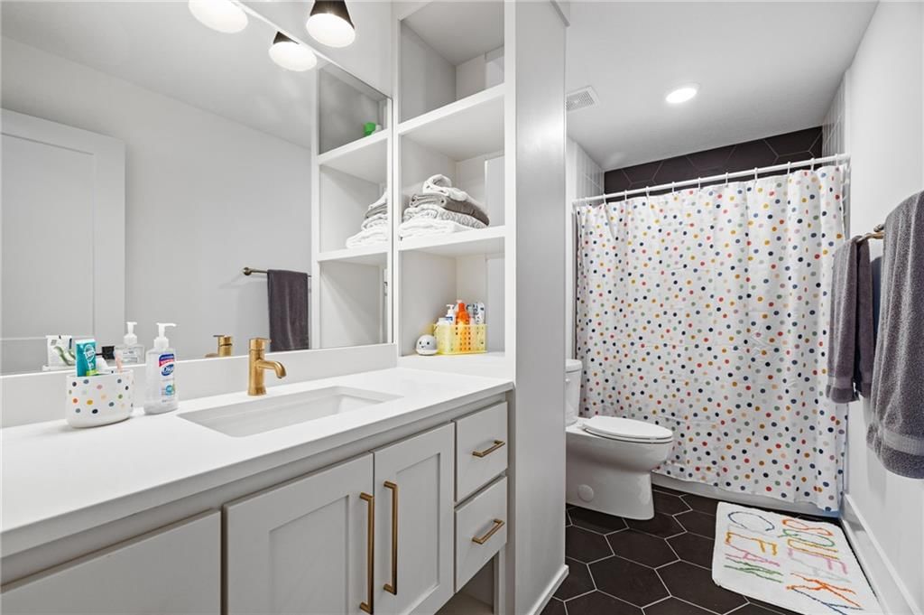 10126 N Kansas Court — photo 45
