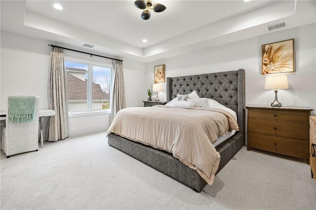 10126 N Kansas Court — photo 53