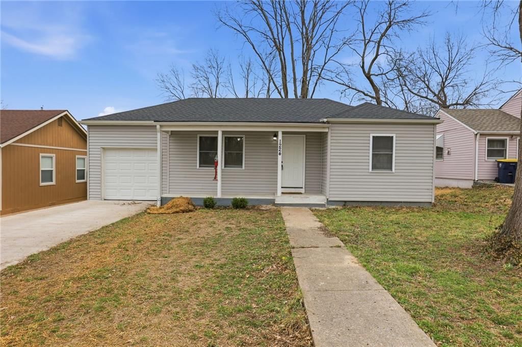 1224 NE 43rd Terrace, Kansas City, MO