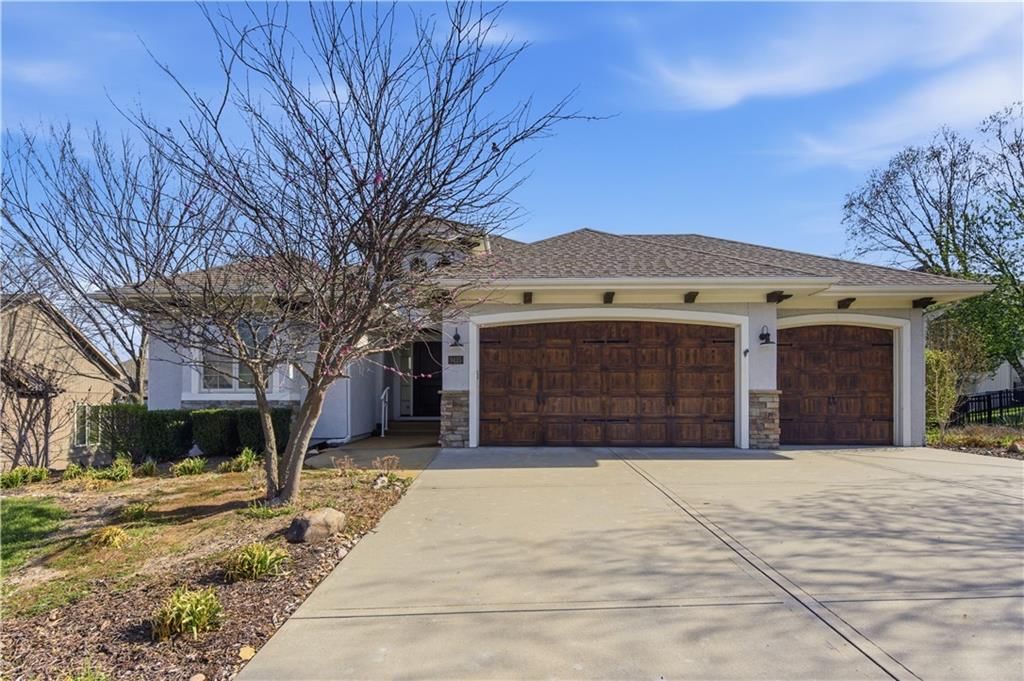 9425 N Spruce Court, Kansas City, MO