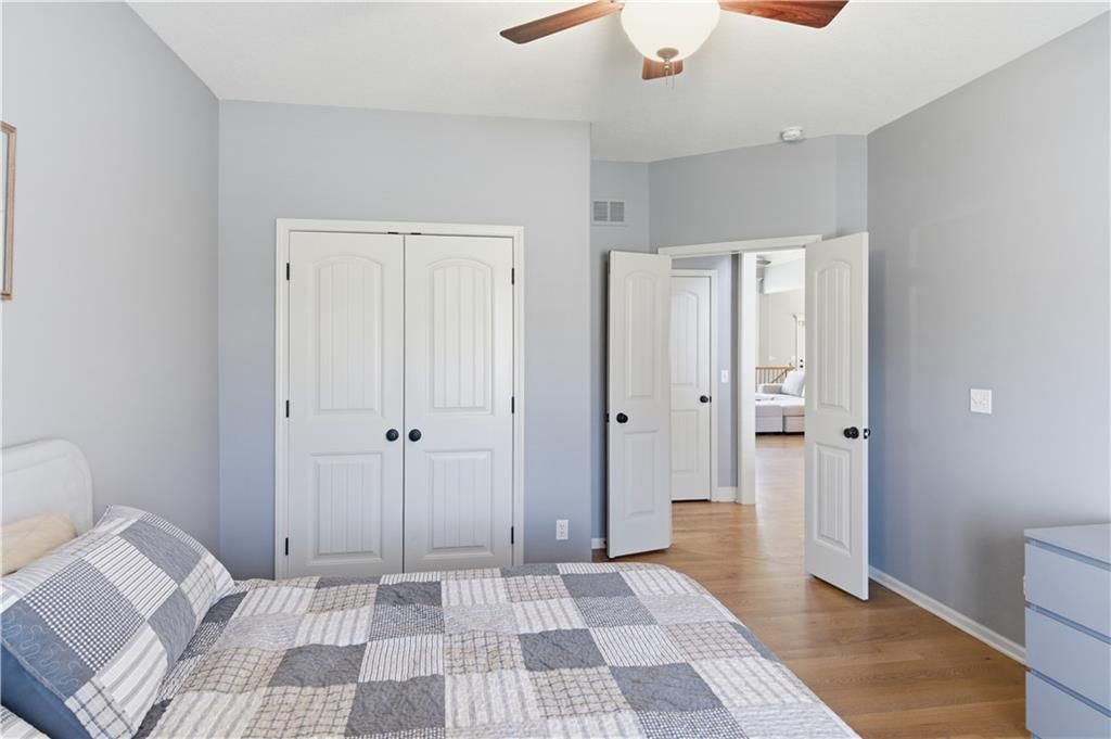 9425 N Spruce Court — photo 16