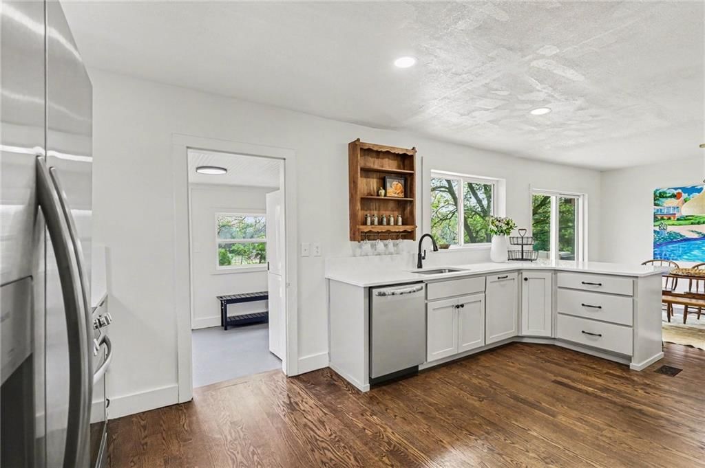 7850 Mcgary Lane — photo 36