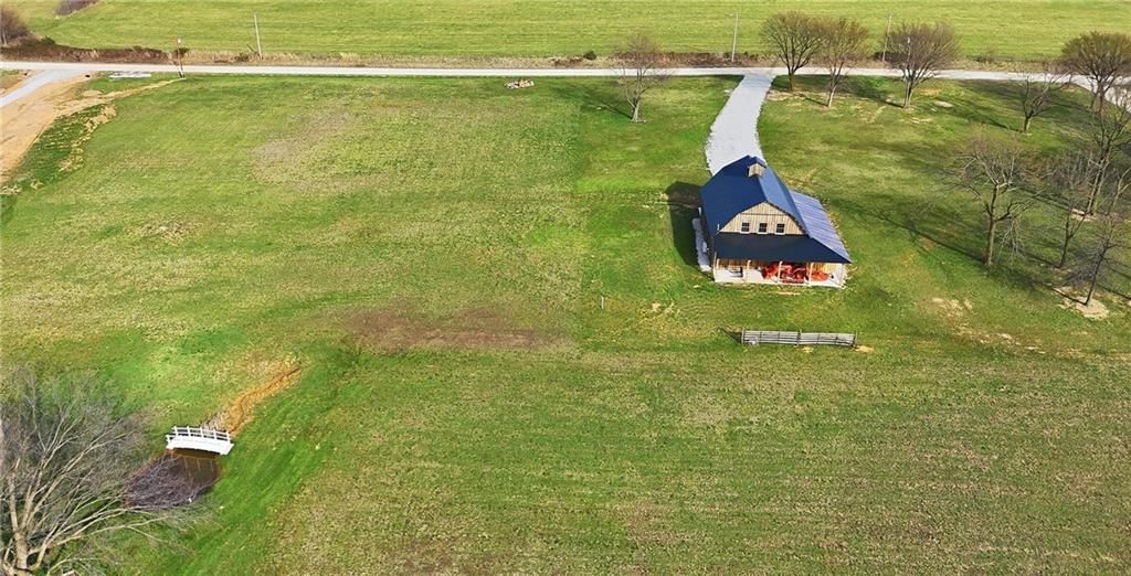 29990C S 2725 Road — photo 35