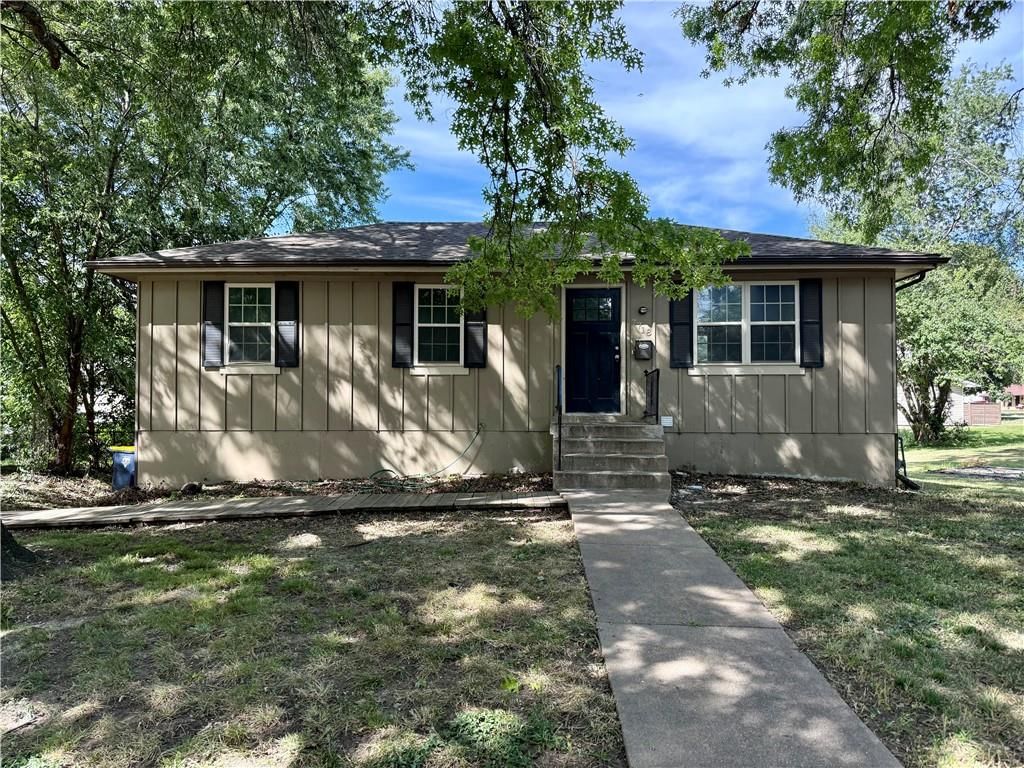 7718 E 90th Terrace, Kansas City, MO
