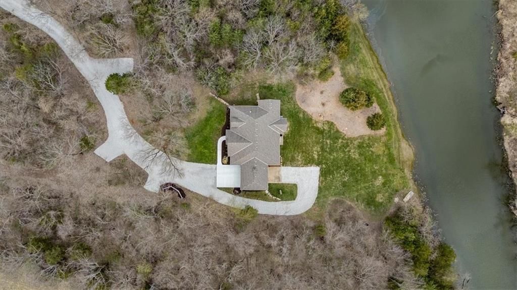 9885 Edgerton Road — photo 45